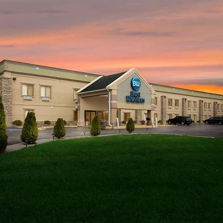 Best Western Crossroads Inn Schererville Bagian luar foto