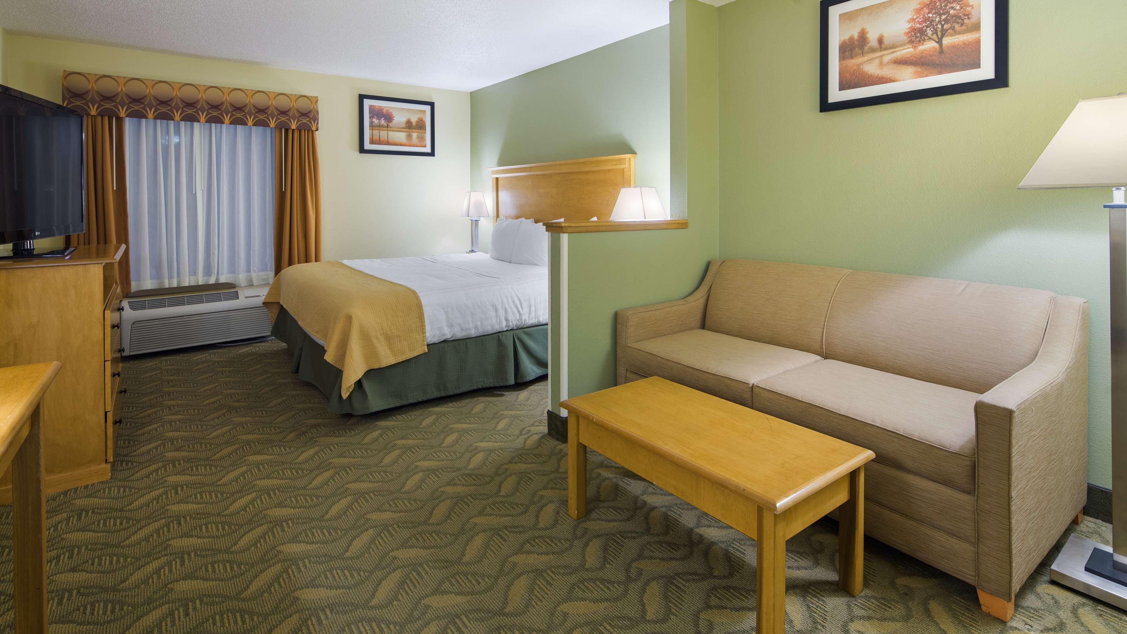 Best Western Crossroads Inn Schererville Bagian luar foto