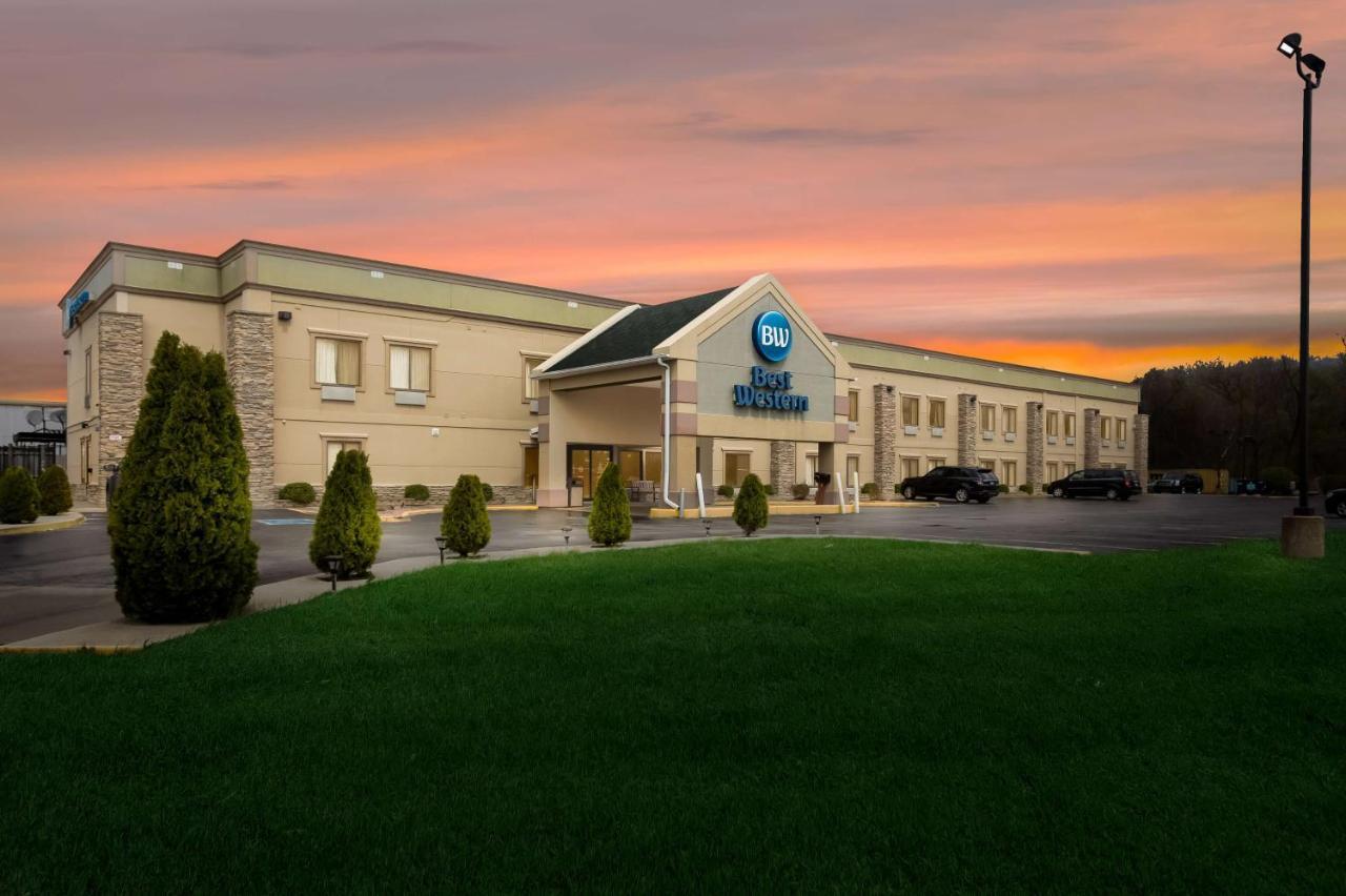 Best Western Crossroads Inn Schererville Bagian luar foto