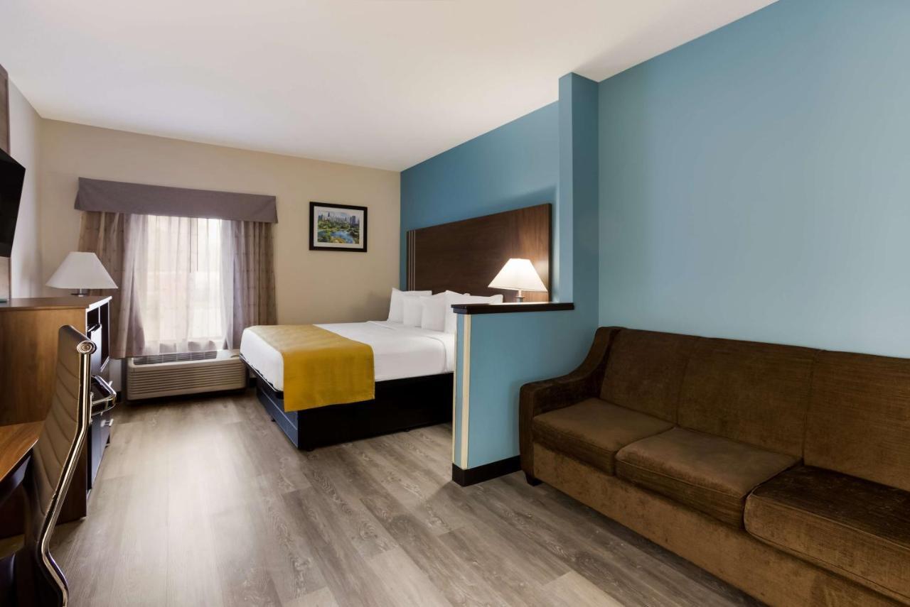 Best Western Crossroads Inn Schererville Bagian luar foto