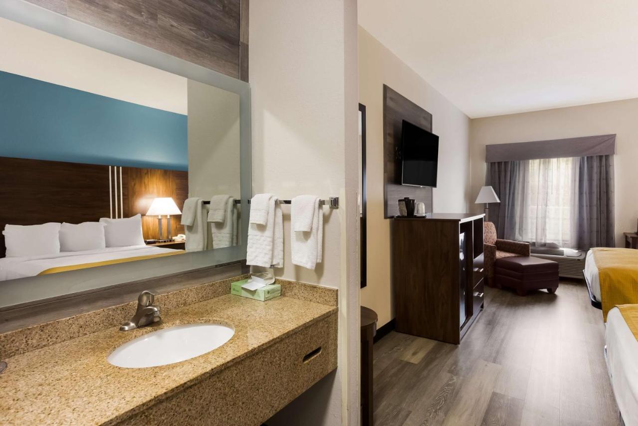 Best Western Crossroads Inn Schererville Bagian luar foto